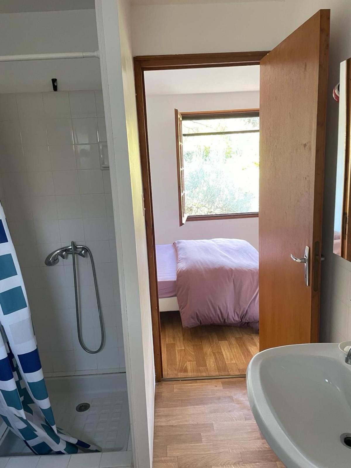 Appartement Au Fond Du Jardin Saint Jean du Pin 외부 사진